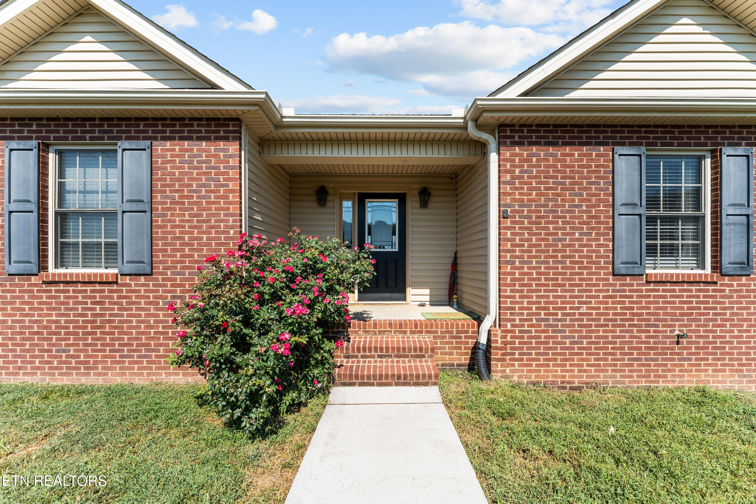 658 Stiner Road Sharps Chapel, TN 37866 - Photo 2 of 42 DSC04351