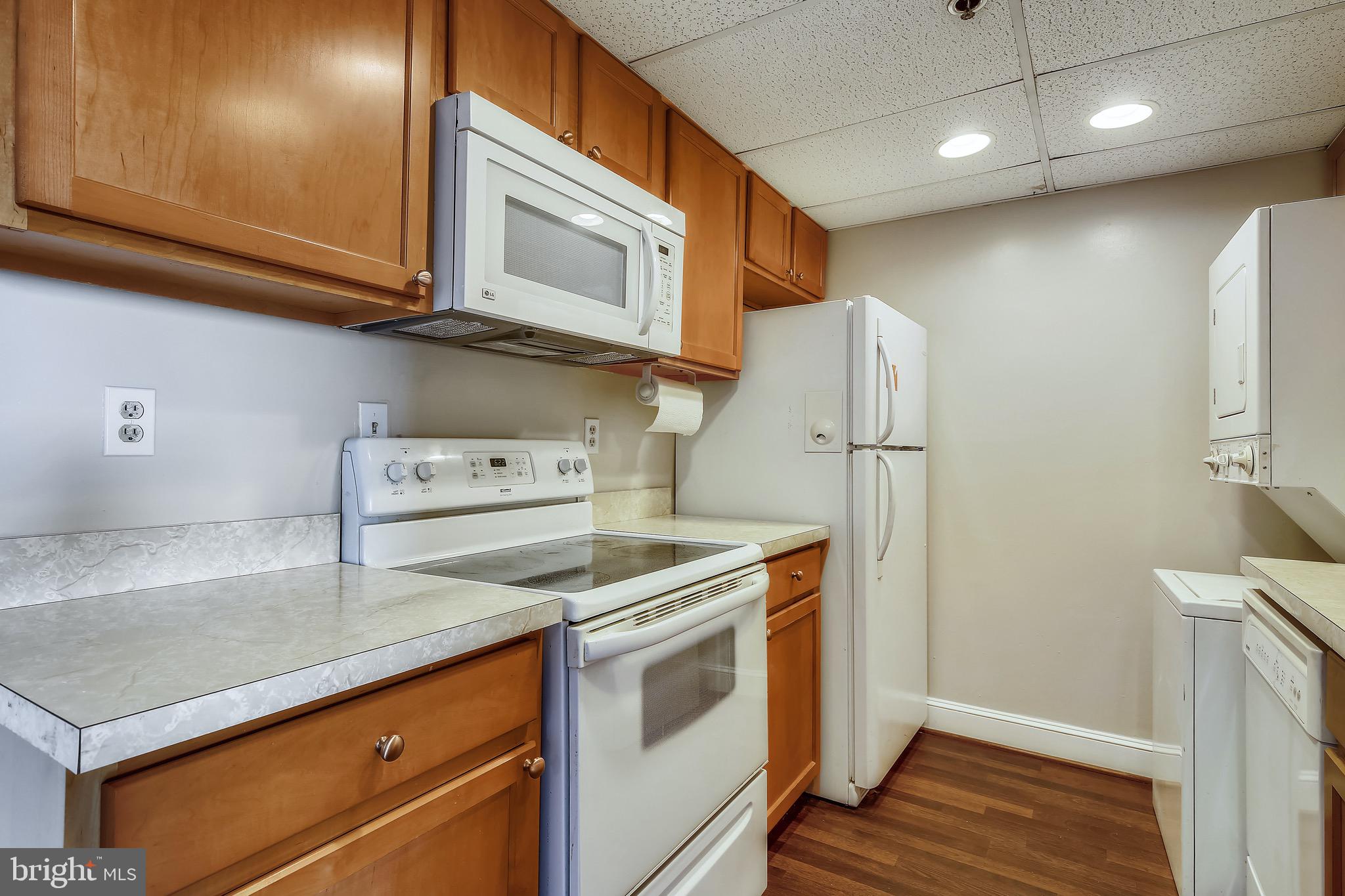 5911 Edsall Road, Unit 1111 Alexandria, VA 22304 - Photo 11 of 53