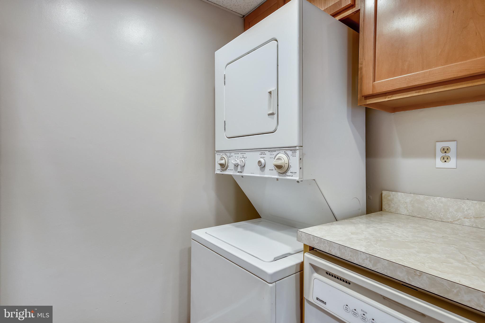 5911 Edsall Road, Unit 1111 Alexandria, VA 22304 - Photo 12 of 53