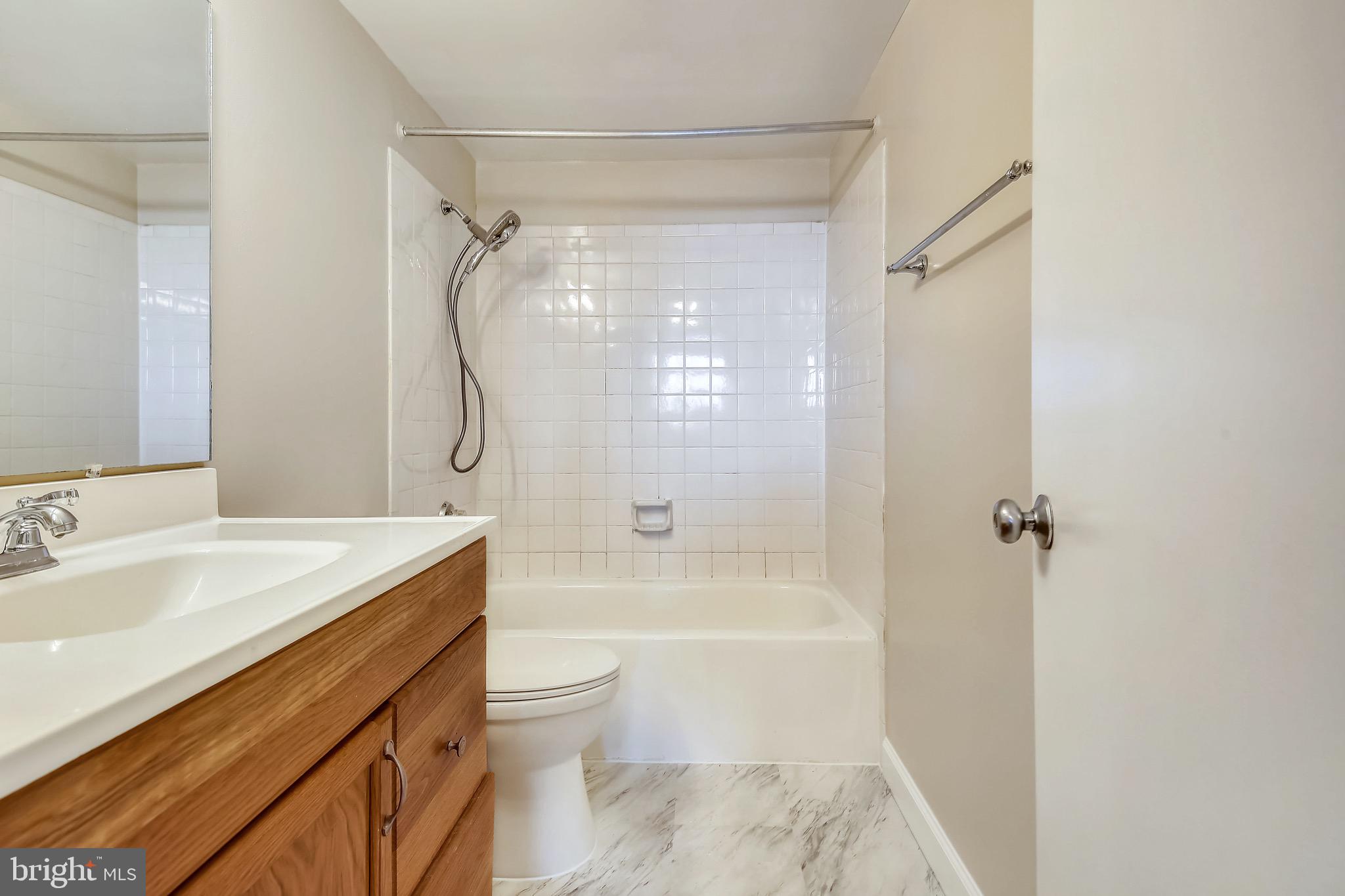 5911 Edsall Road, Unit 1111 Alexandria, VA 22304 - Photo 25 of 53