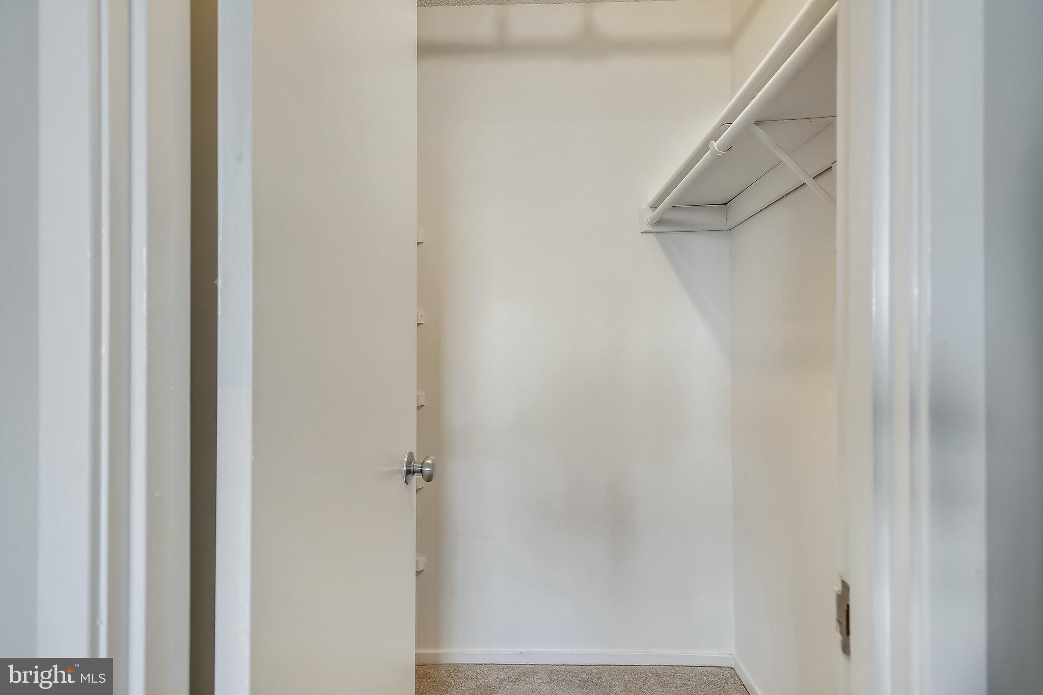 5911 Edsall Road, Unit 1111 Alexandria, VA 22304 - Photo 33 of 53