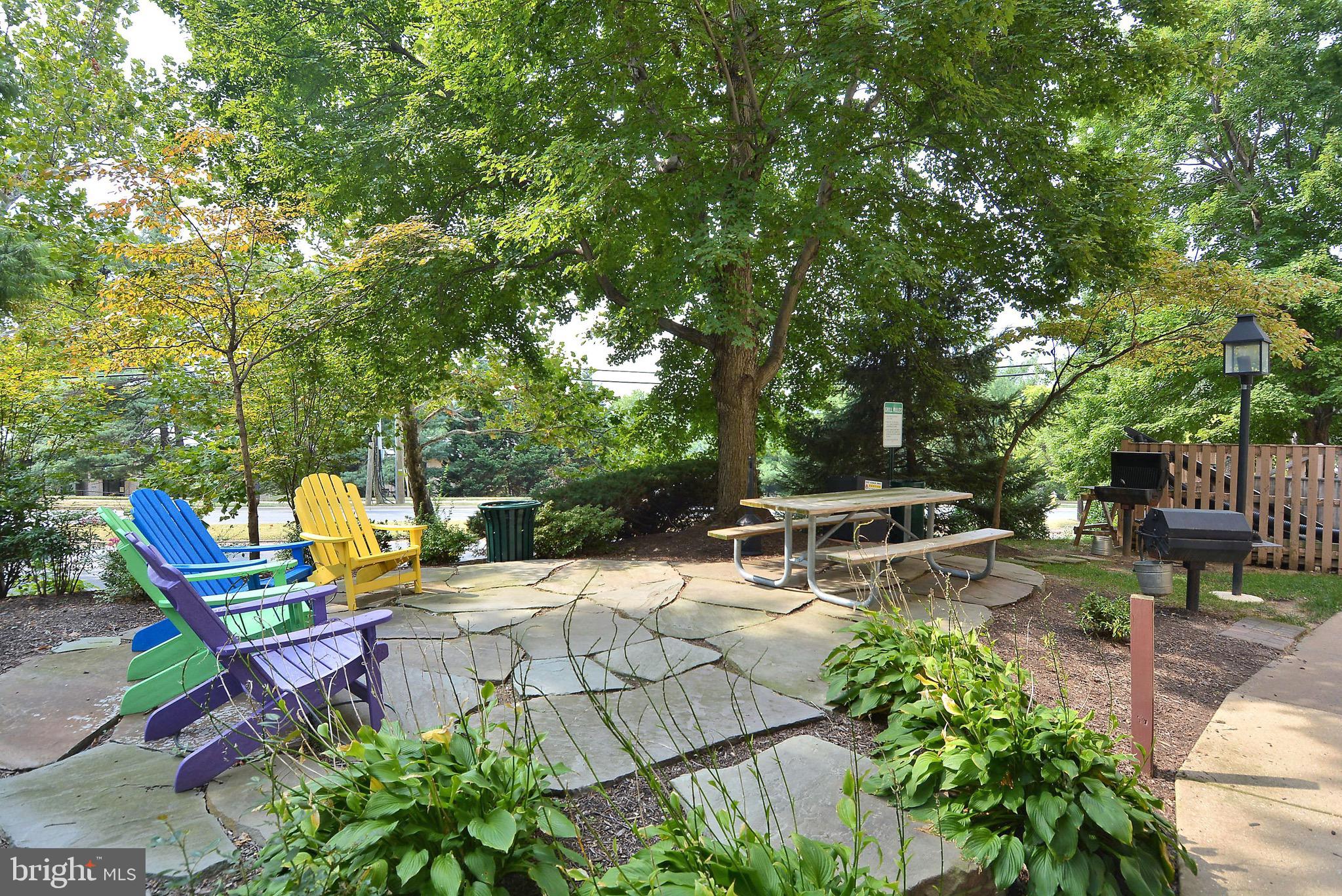 5911 Edsall Road, Unit 1111 Alexandria, VA 22304 - Photo 40 of 53 Community Amenities