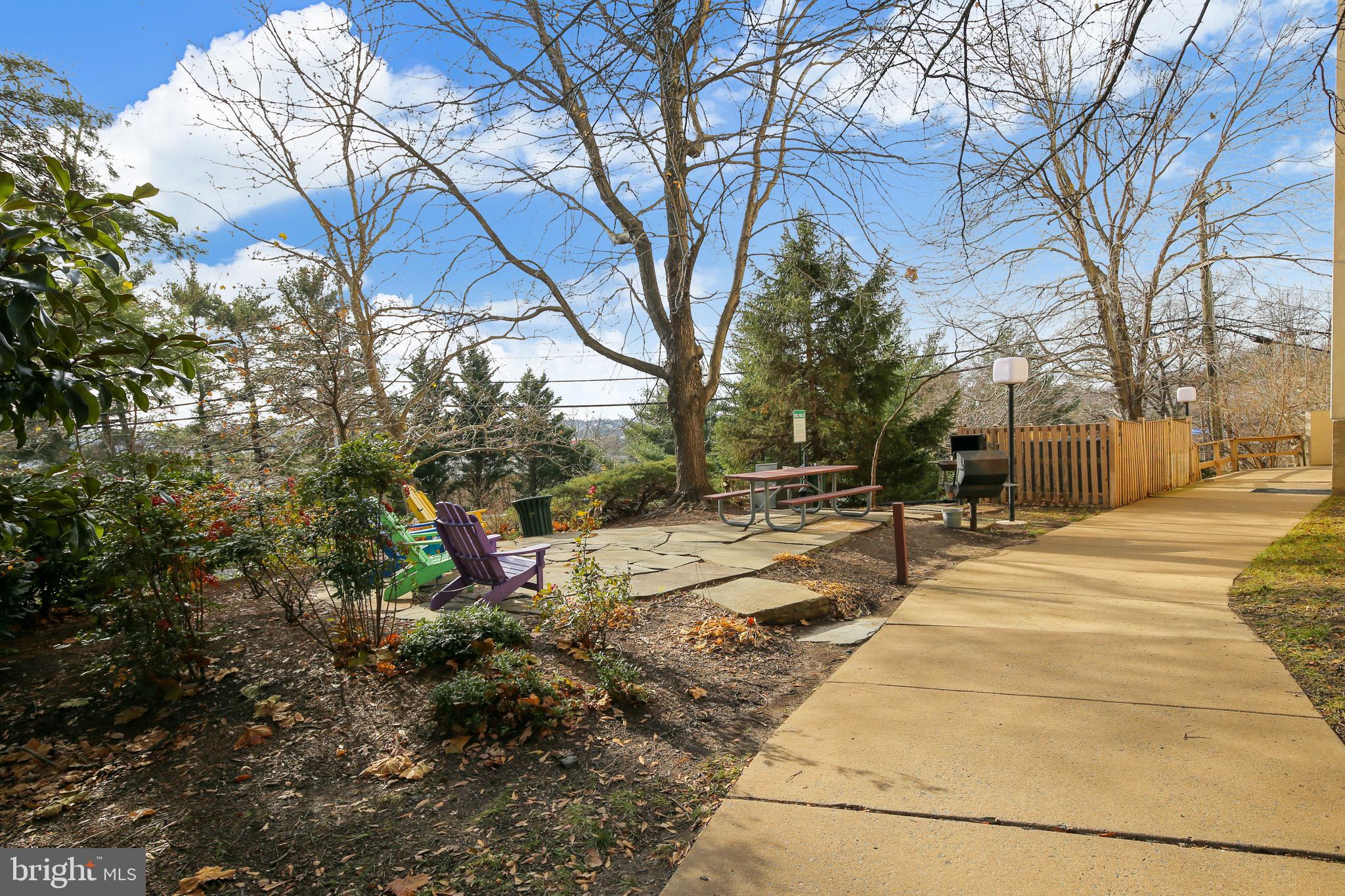 5911 Edsall Road, Unit 1111 Alexandria, VA 22304 - Photo 44 of 53 Community Amenities