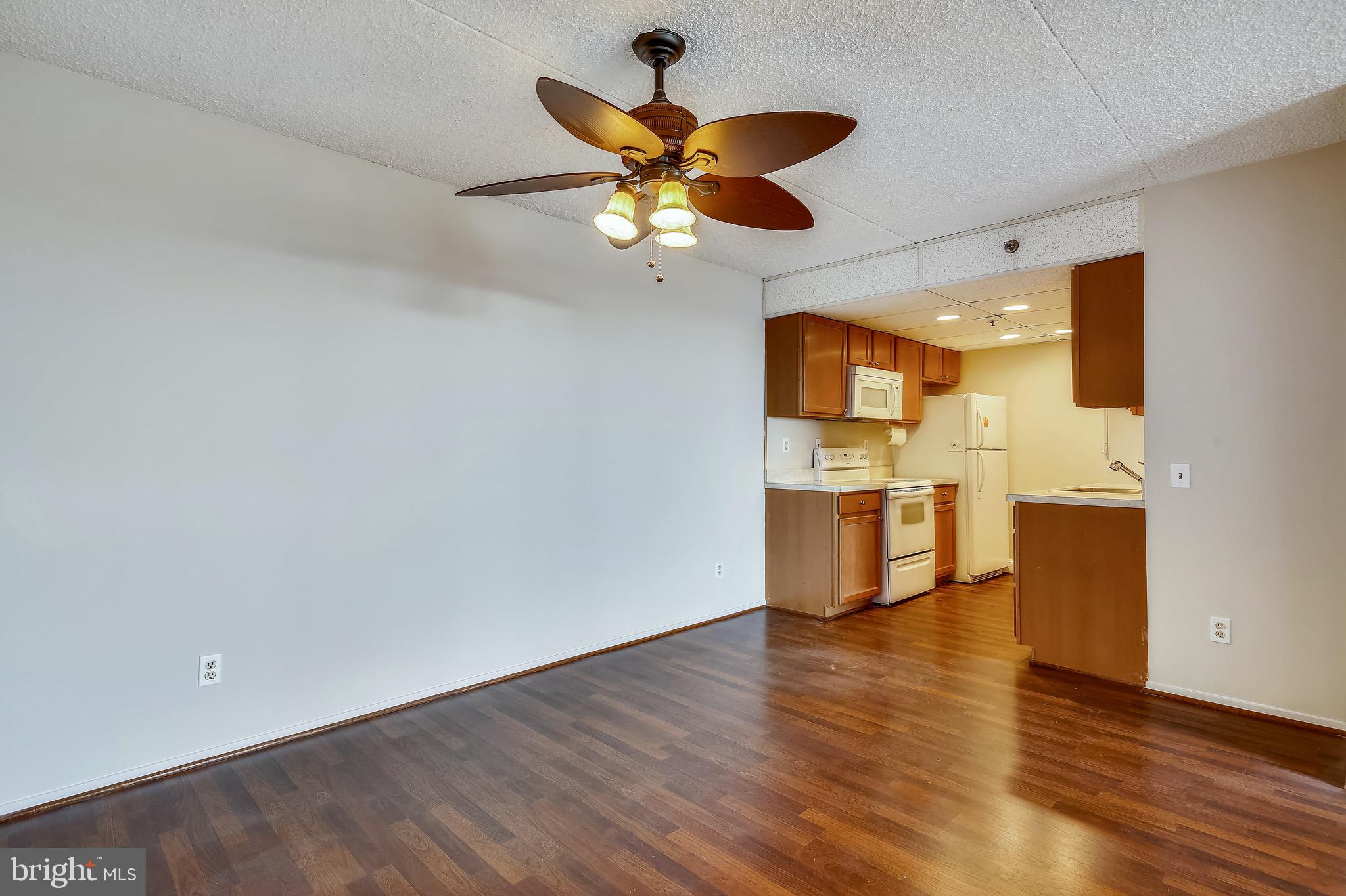 5911 Edsall Road, Unit 1111 Alexandria, VA 22304 - Photo 8 of 53