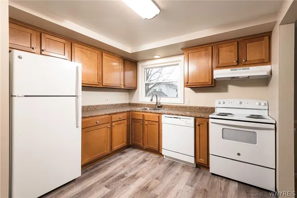 $2,775 | 146 Jeanmoor Road, Amherst, NY 14228