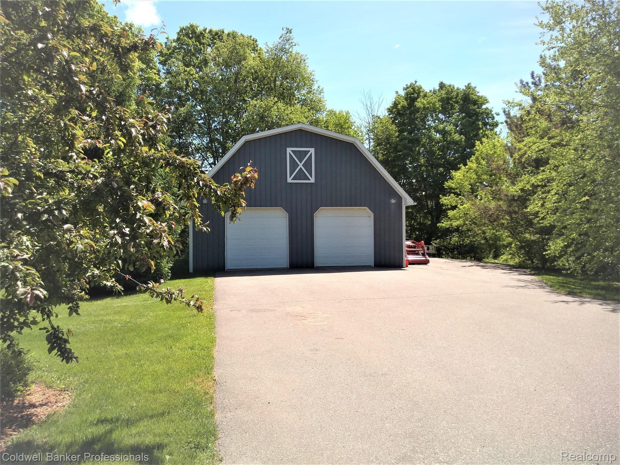 5370 West Oregon Road Lapeer, MI 48446 - Photo 30 of 40 pole barn (1).jpg