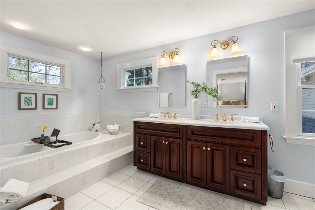 6 Glendale Road Needham, MA 02492 - Photo 20 of 37