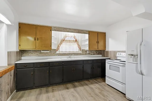 $199,900 | 3600 North Belt West, Belleville, IL 62226