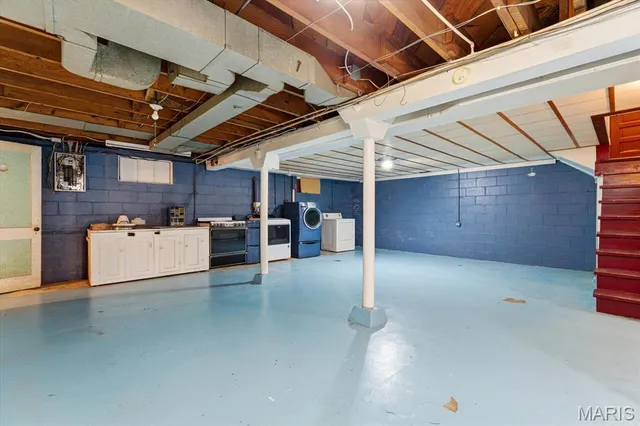 $199,900 | 3600 North Belt West, Belleville, IL 62226