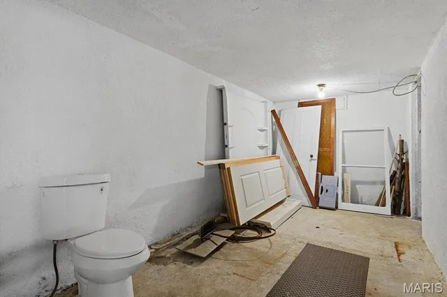 $199,900 | 3600 North Belt West, Belleville, IL 62226