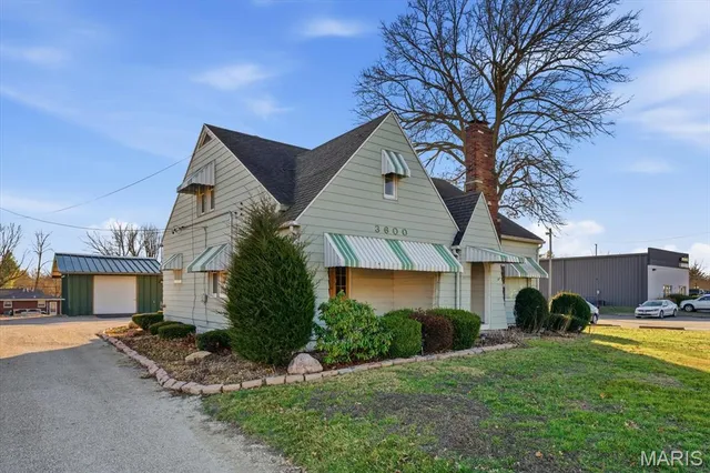 $199,900 | 3600 North Belt West, Belleville, IL 62226
