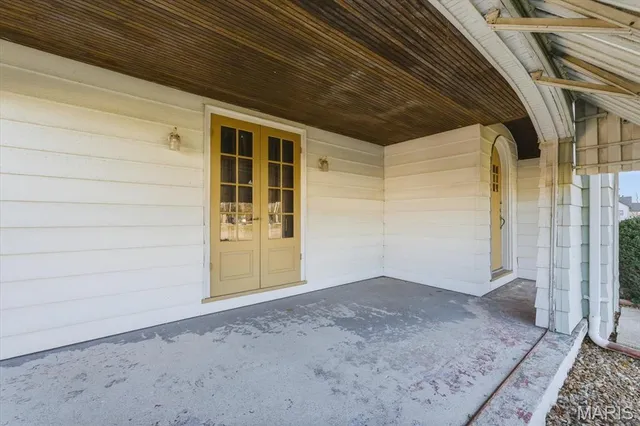 $199,900 | 3600 North Belt West, Belleville, IL 62226