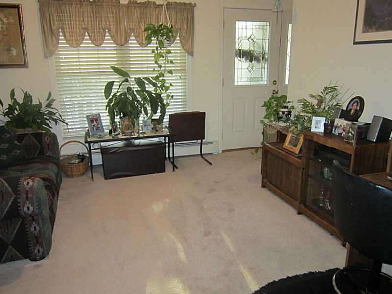 111 Fenner Hill Road Hopkinton, RI 02832 - Photo 6 of 25 Living Room.
