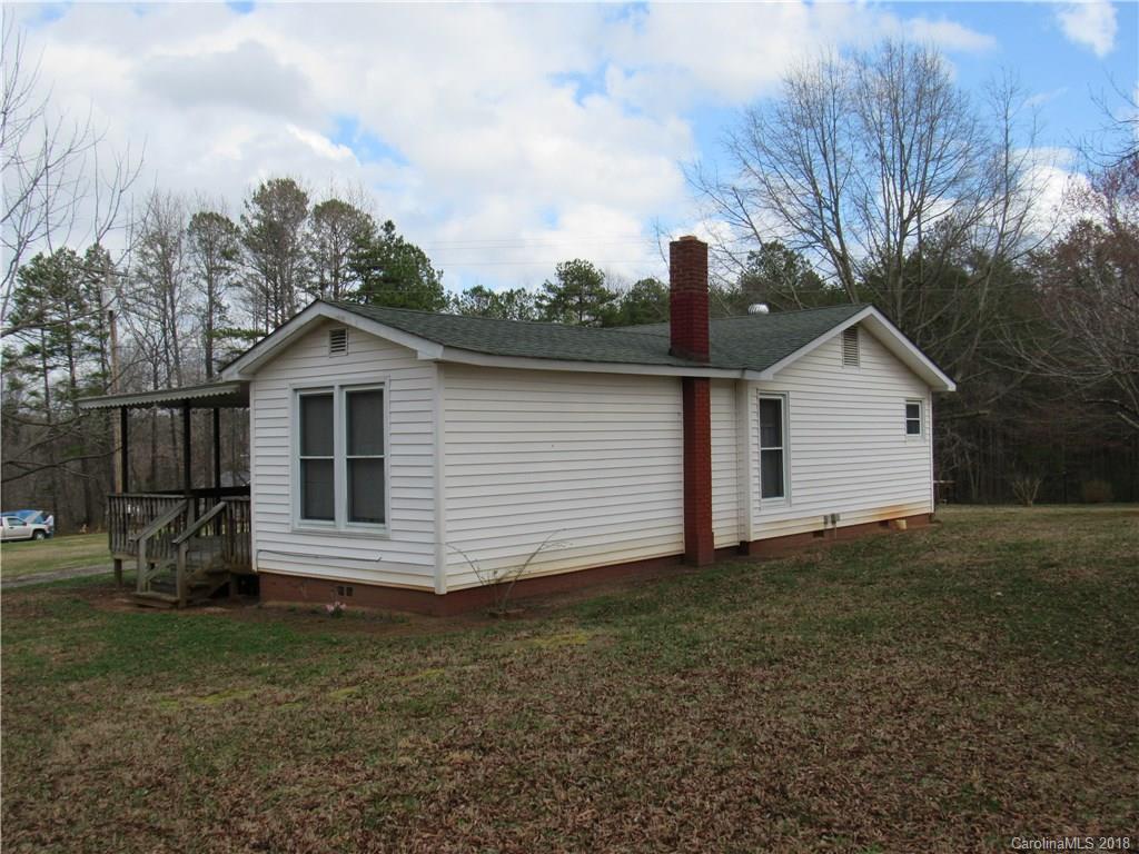 1840 Tom Joye Road Clover, SC 29710 - Photo 3 of 28 Gallery Image 3