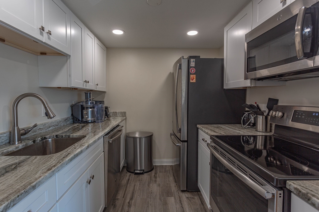 108 Peterborough Street, Unit 7F Boston, MA 02215 - Photo 13 of 15