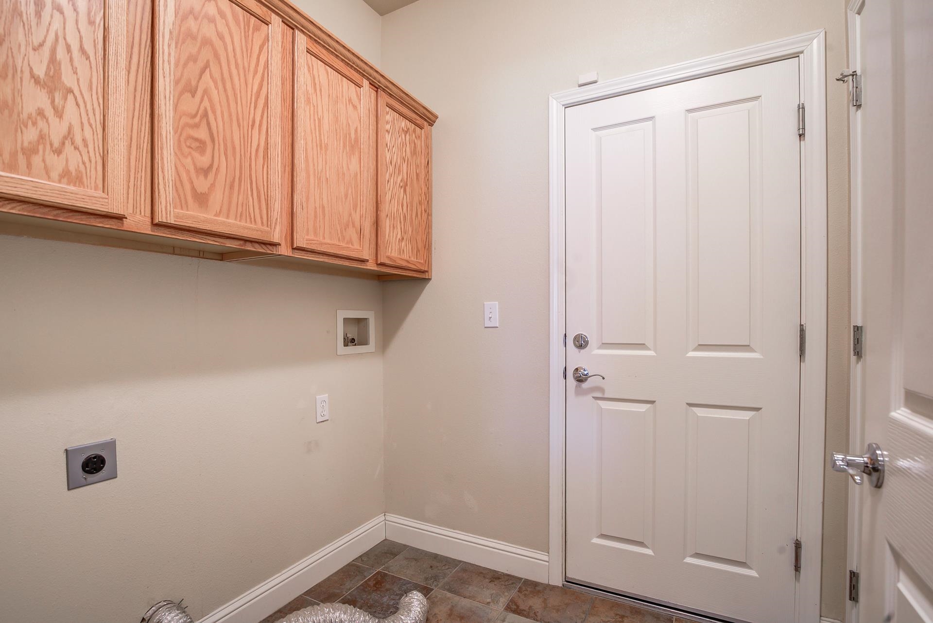 490 Springtime Lane Red Bluff, CA 96080 - Photo 15 of 40