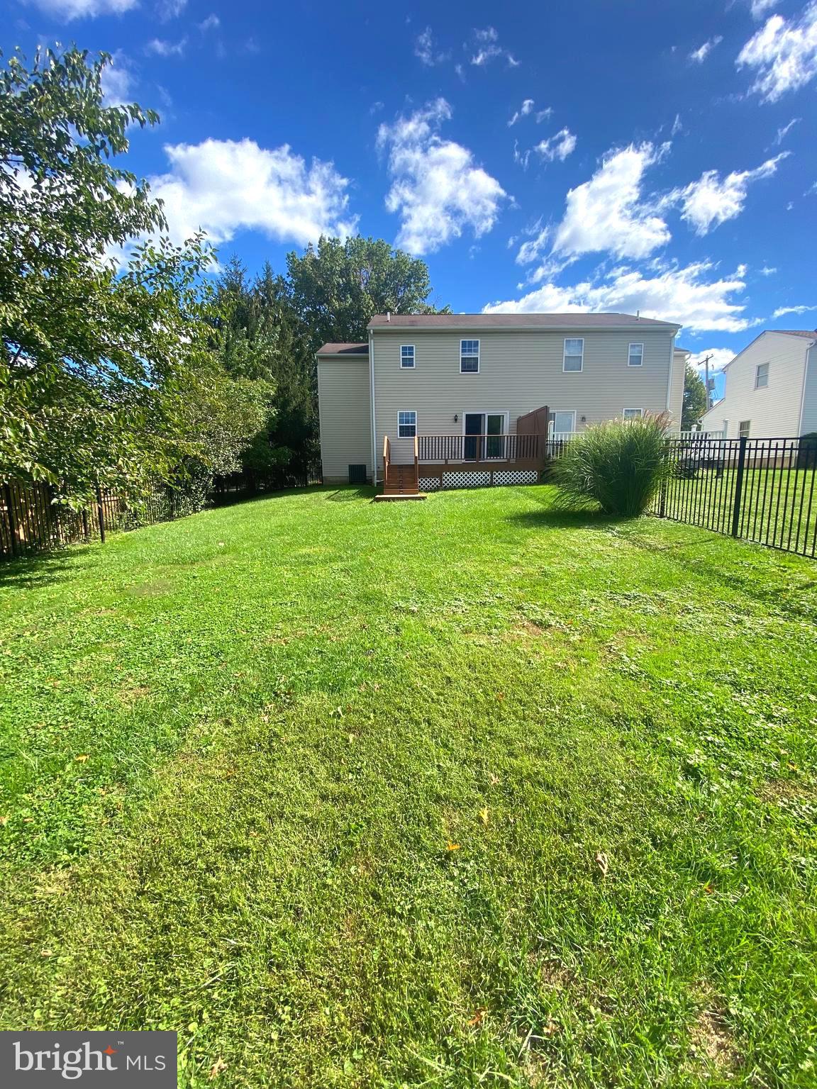 116 Middle Road Dublin, PA 18917 - Photo 6 of 35 Gallery Image 6