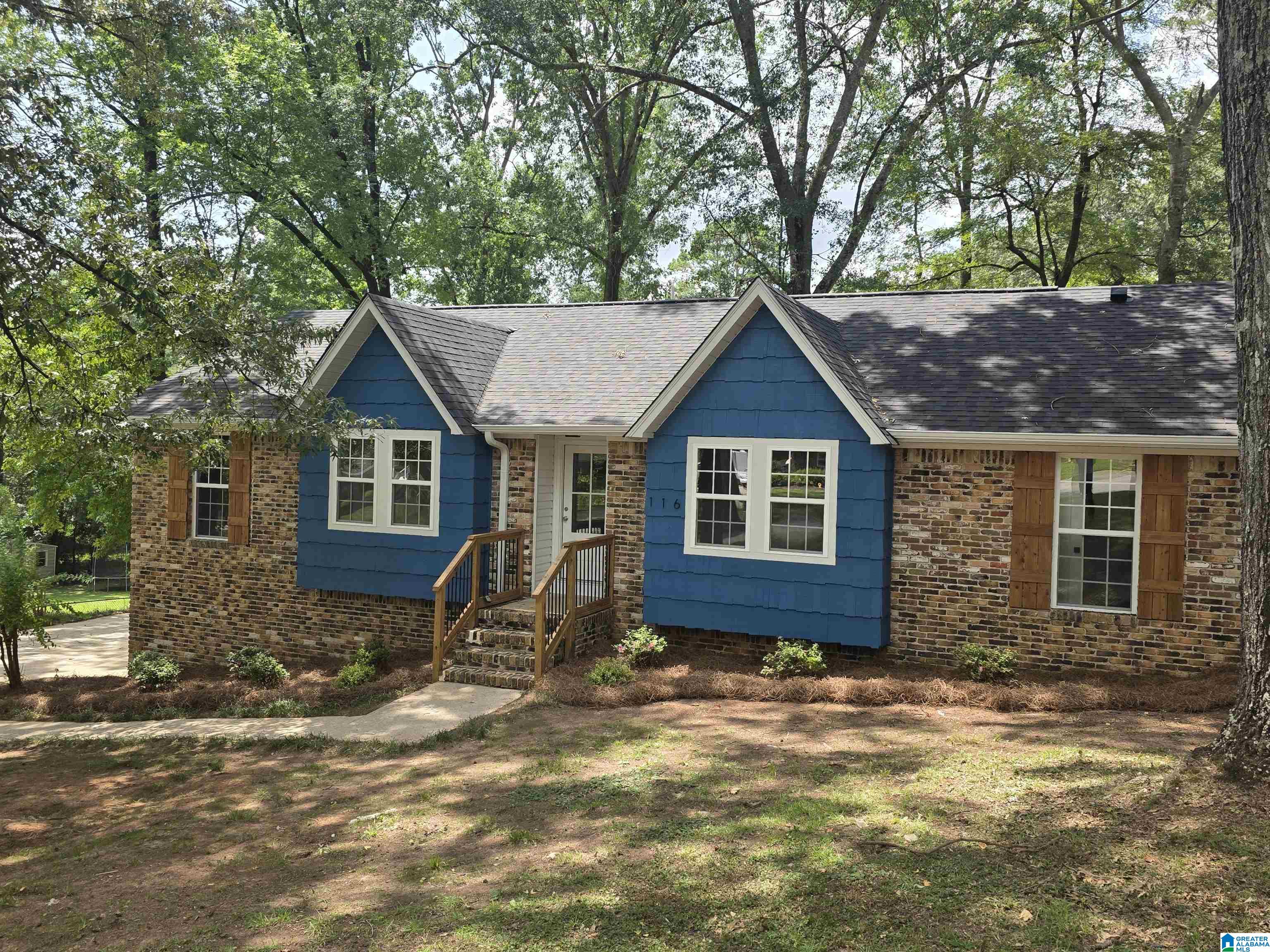 116 Oak Street Alabaster, AL 35114 - Photo 1 of 7