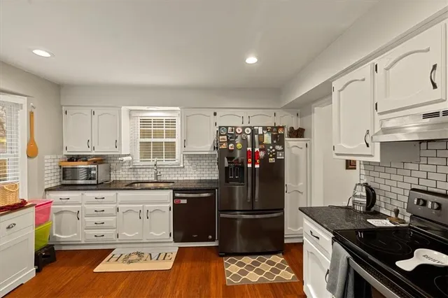 $380,000 | 16008 West 139th Terrace, Olathe, KS 66062