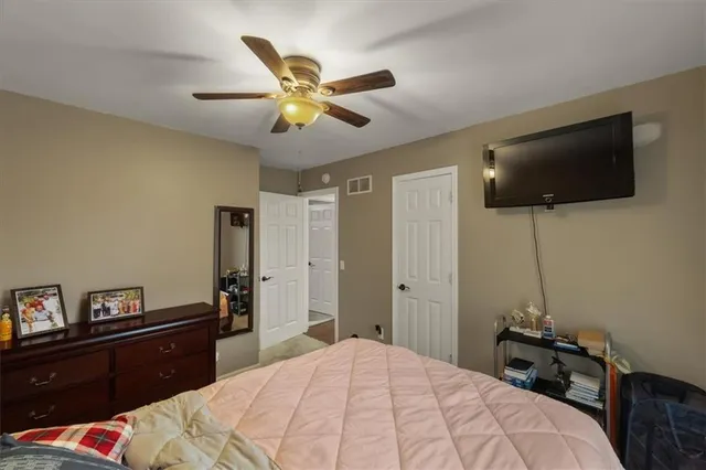 $380,000 | 16008 West 139th Terrace, Olathe, KS 66062