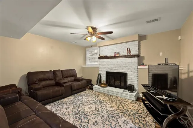 $380,000 | 16008 West 139th Terrace, Olathe, KS 66062