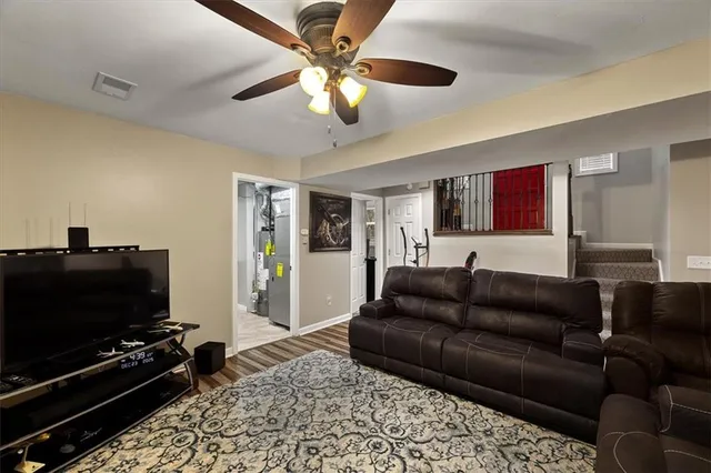 $380,000 | 16008 West 139th Terrace, Olathe, KS 66062