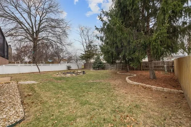 $380,000 | 16008 West 139th Terrace, Olathe, KS 66062