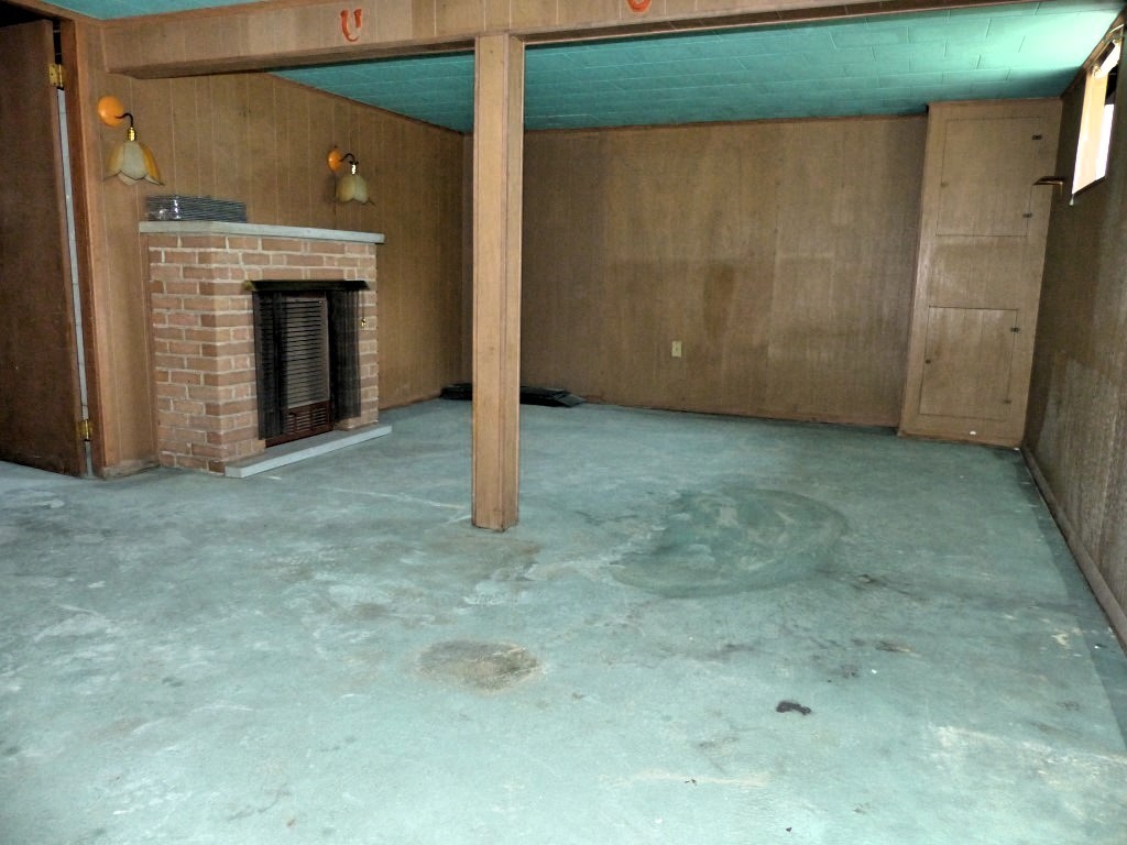 74 Sunset Road Dracut, MA 01826 - Photo 13 of 24 Gallery Image 13