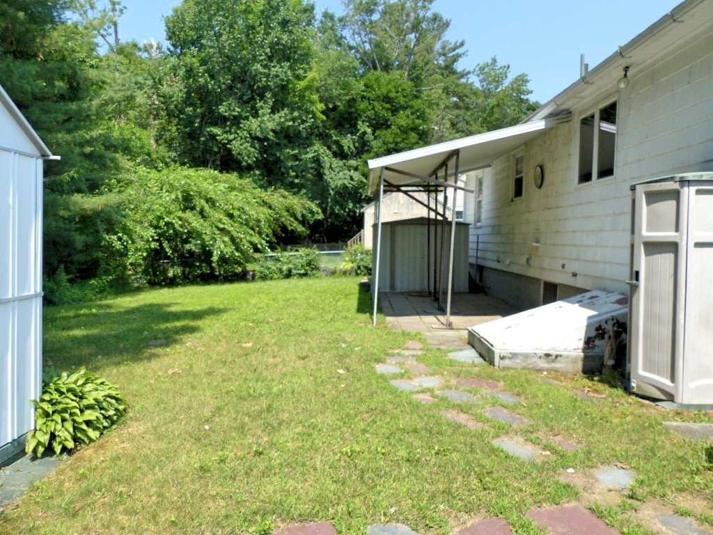 74 Sunset Road Dracut, MA 01826 - Photo 17 of 24 Gallery Image 17