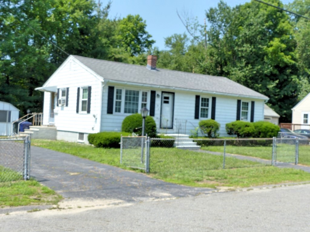 74 Sunset Road Dracut, MA 01826 - Photo 22 of 24 Gallery Image 22