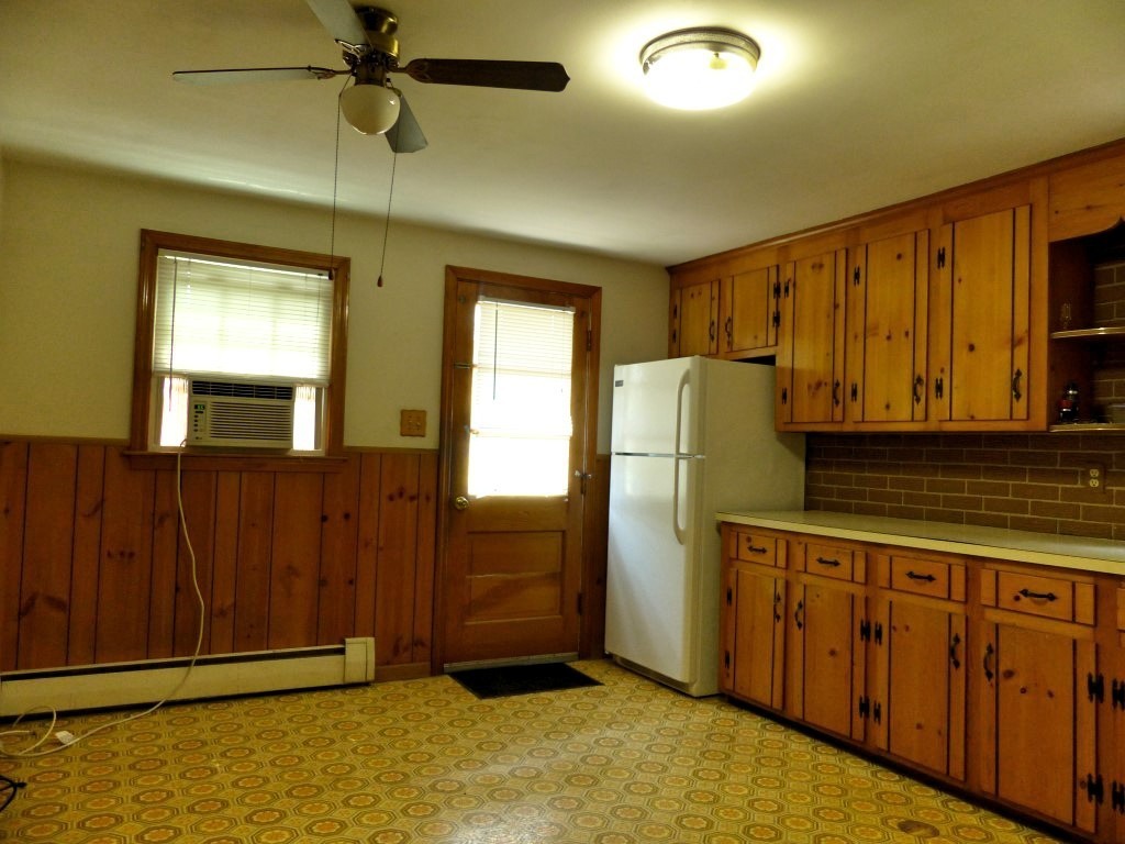 74 Sunset Road Dracut, MA 01826 - Photo 4 of 24 Gallery Image 4