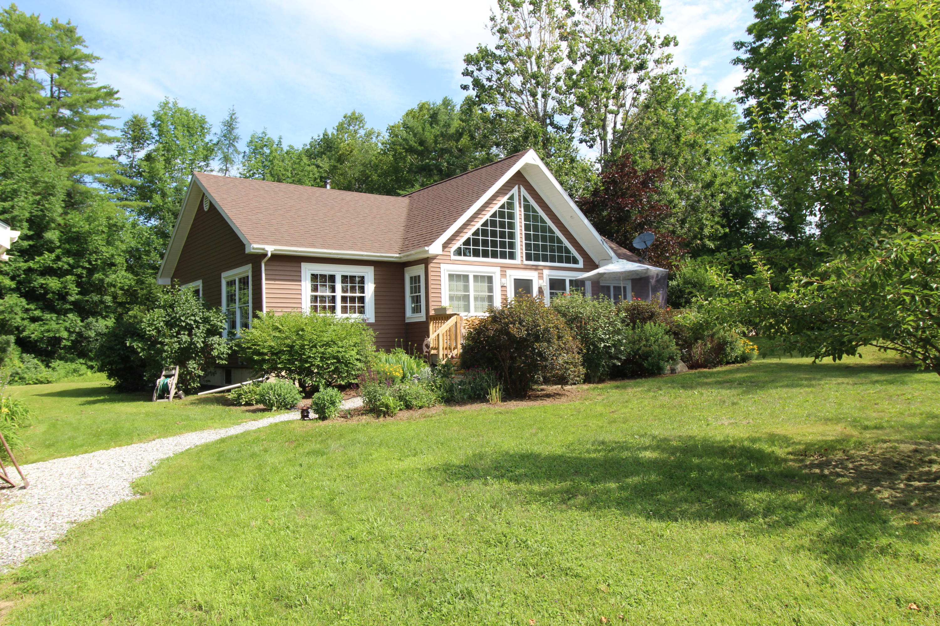 1 Tufts Road Belfast, ME 04915 - Photo 1 of 38 IMG_0305