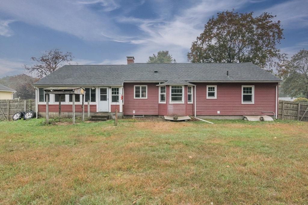 79 Burnham Road Greenfield, MA 01301 - Photo 6 of 27 Gallery Image 6