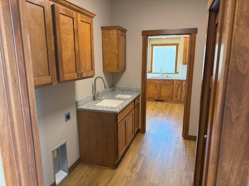 1306 18th Street Northeast Austin, MN 55912 - Photo 7 of 13