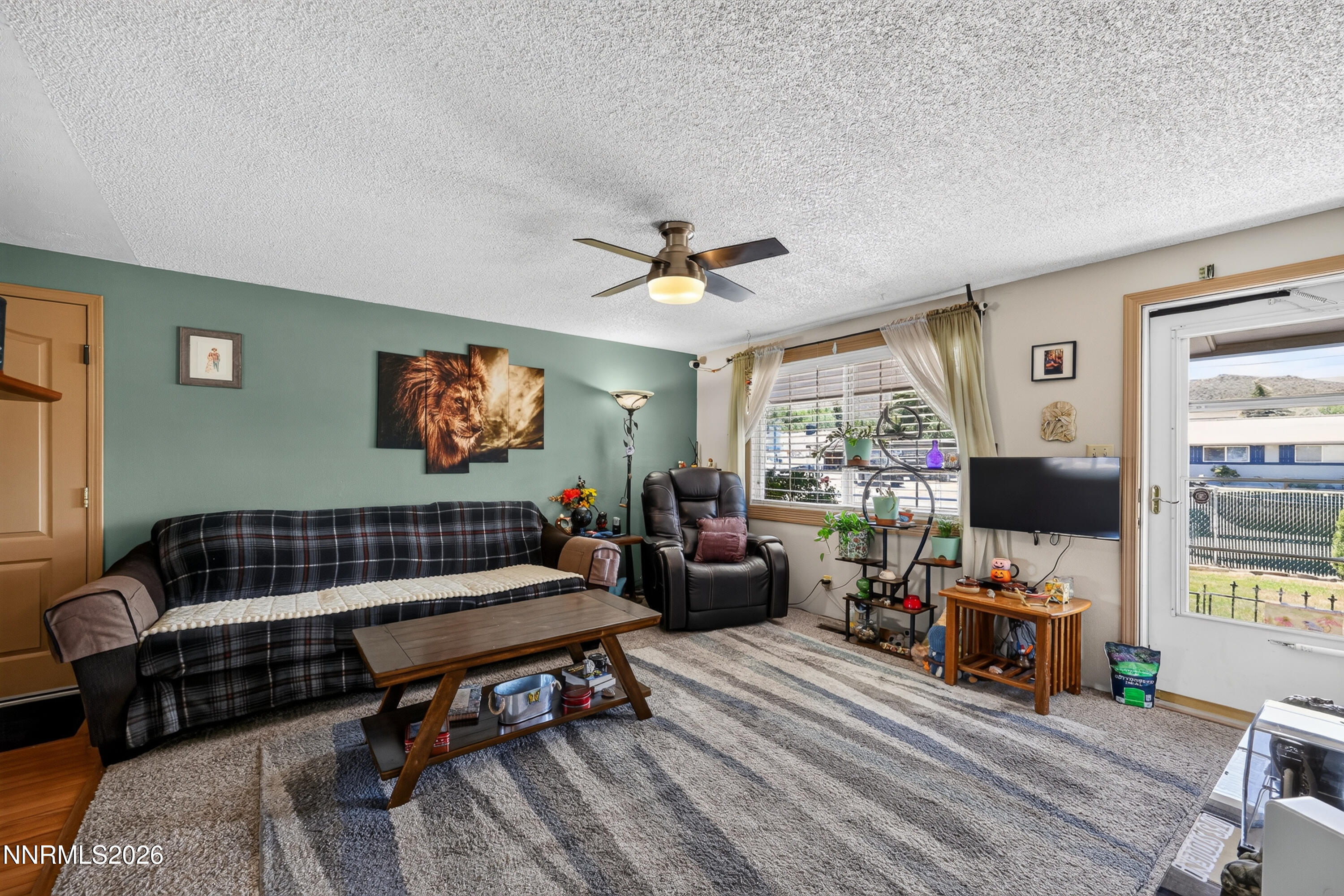 185 East Surge Street Reno, NV 89506 - Photo 8 of 33 Surge-23