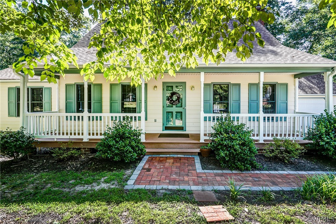 6835 Fieldwood Road Chester, VA 23831 - Photo 4 of 40
