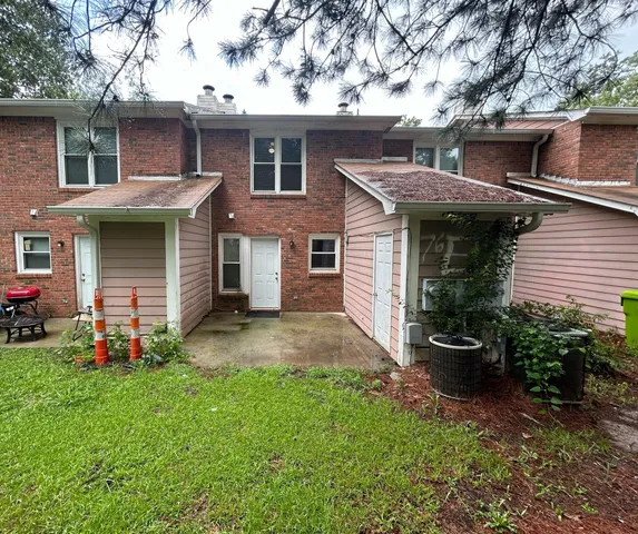 $1,150 | 125 Manorwood Court, Unit B, Columbia, SC 29212