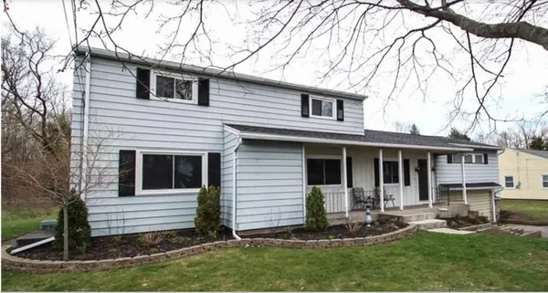 $249,000 | 454 Mc Call Road, Greece, NY 14616