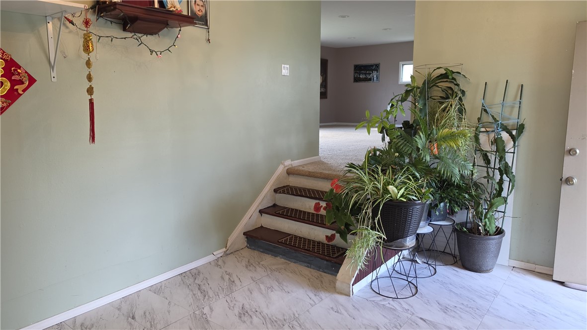 454 Mc Call Road Greece, NY 14616 - Photo 4 of 7