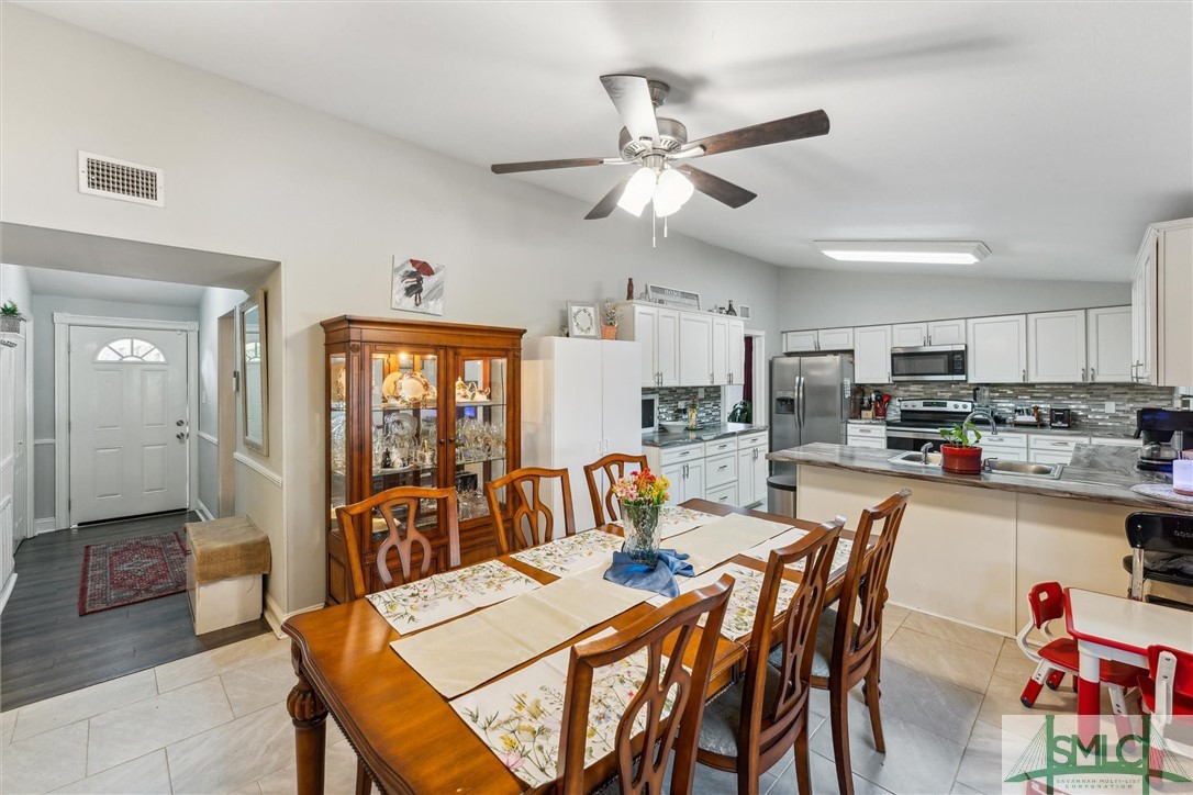 642 Northbrook Road Savannah, GA 31419 - Photo 13 of 45