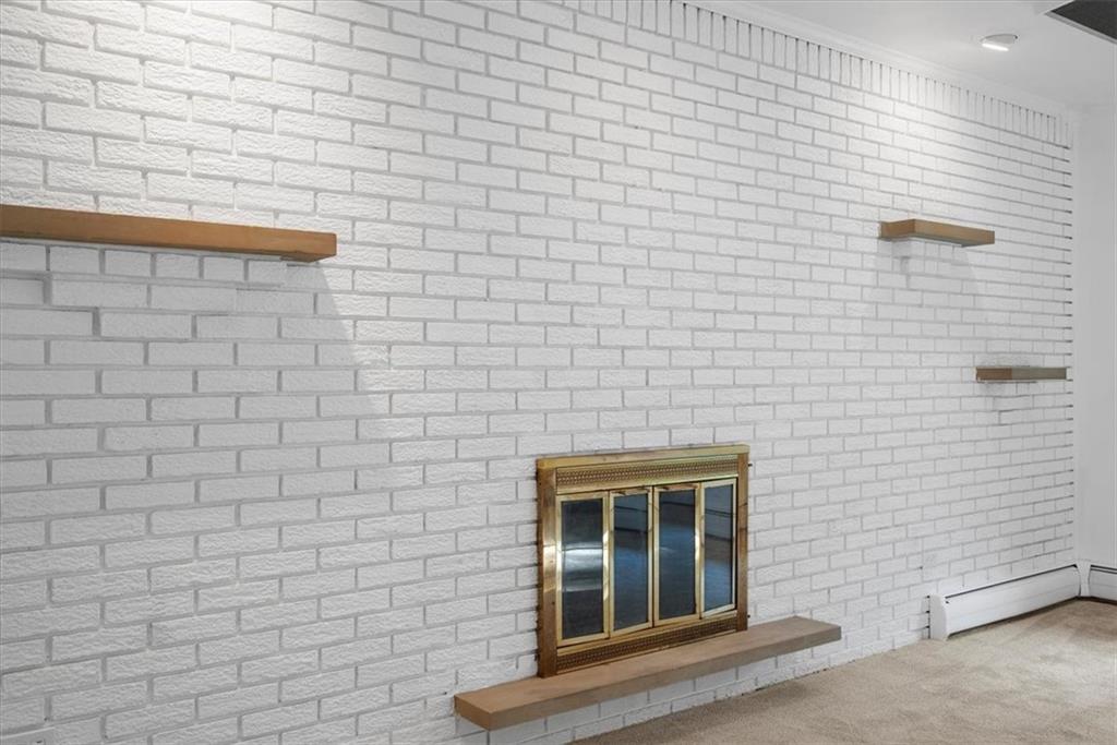 233 Sunset Drive Pittsburgh, PA 15235 - Photo 12 of 48