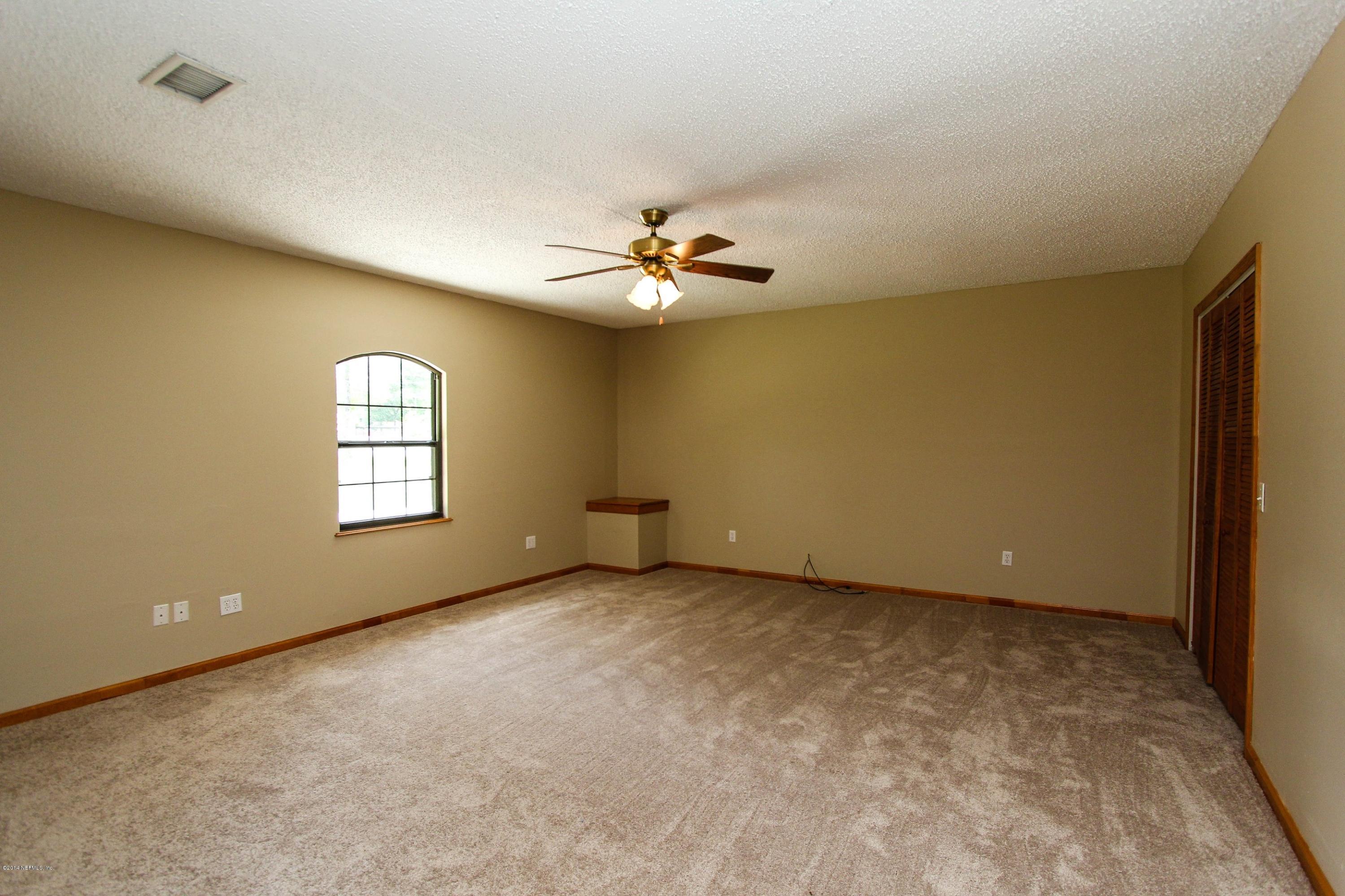 4533 Chipmunk Road Middleburg, FL 32068 - Photo 6 of 31 Family Room