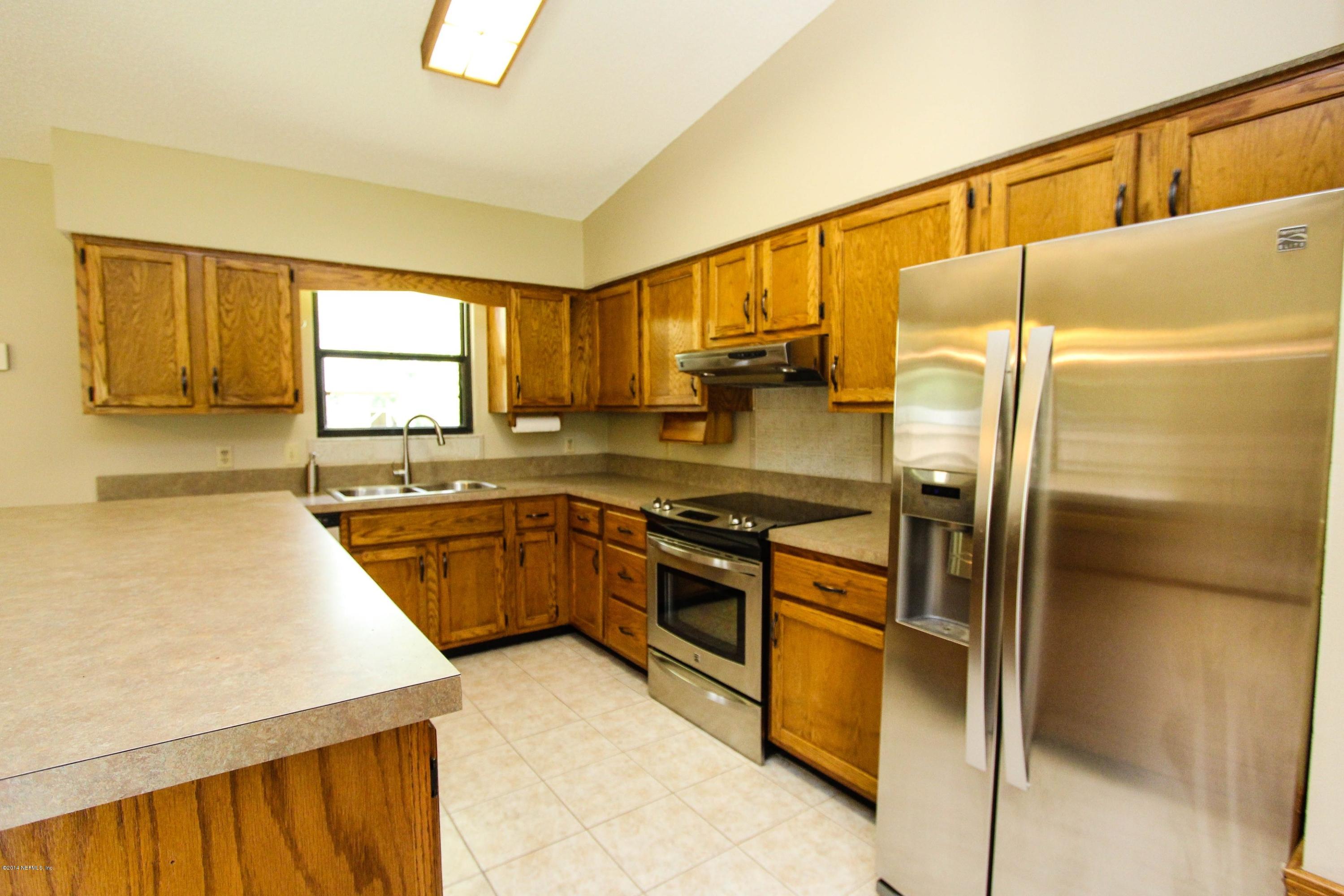 4533 Chipmunk Road Middleburg, FL 32068 - Photo 7 of 31 Kitchen