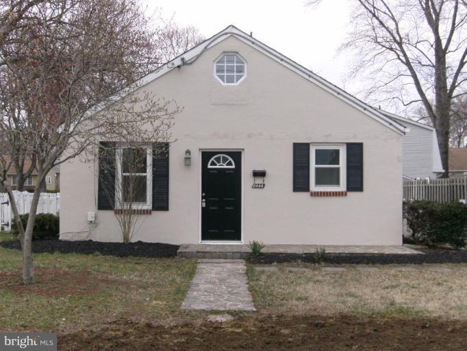 8444 Geneva Road Pasadena, MD 21122 - Photo 8 of 10 Exterior #3