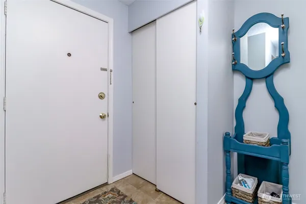 $259,000 | 2949 Mile Hill Drive, Unit C7, Port Orchard, WA 98366