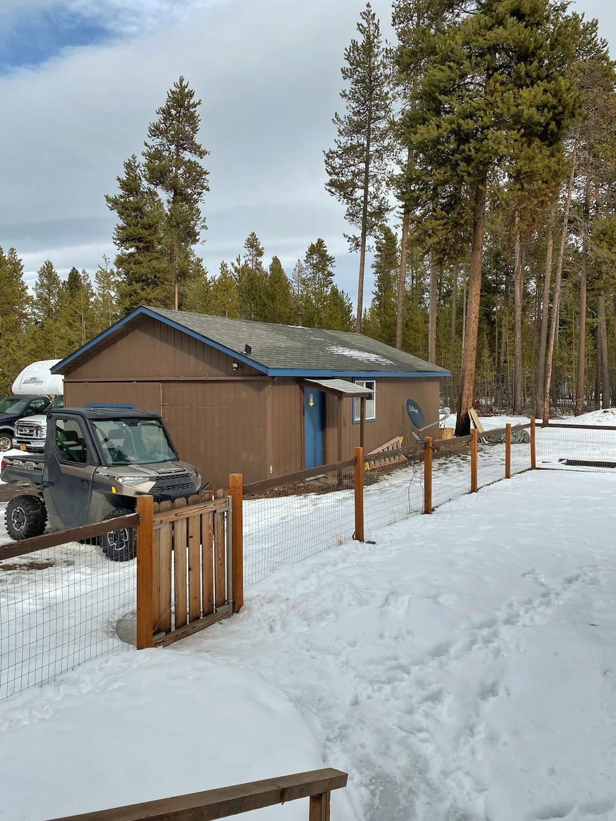 51354 Welch Road La Pine, OR 97739 - Photo 19 of 30 View from front deck to garage