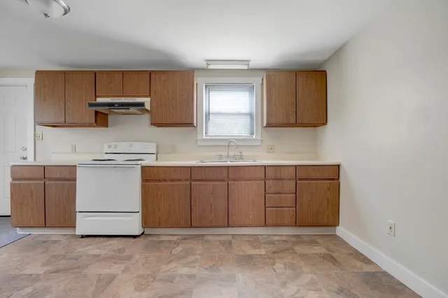 $210,000 | 187 Pequawket Trail, Baldwin, ME 04024