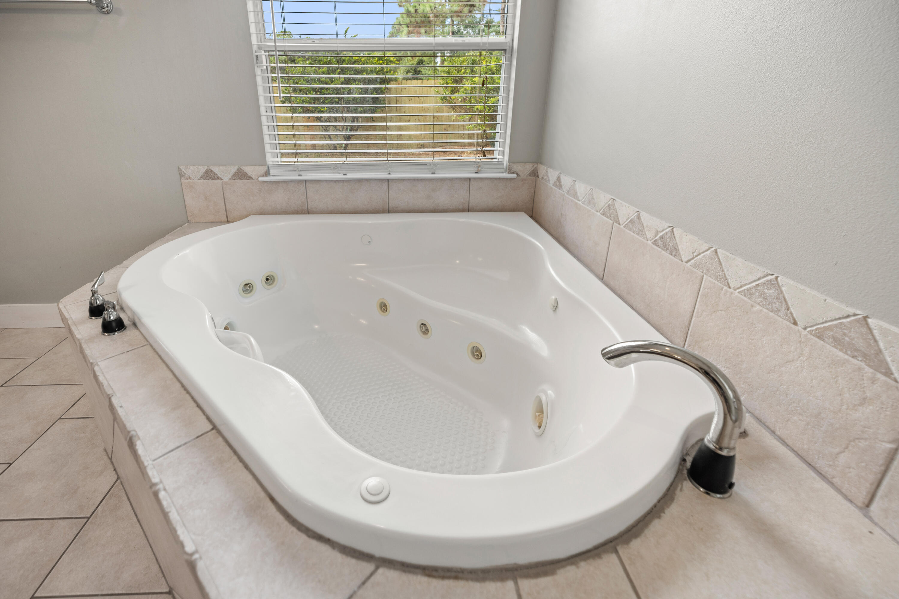 42 Pritchard Road Miramar Beach, FL 32550 - Photo 25 of 51 a white bath tub sitting in a bathroom