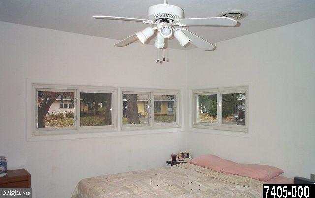 1511 Fireside Road York, PA 17404 - Photo 8 of 9