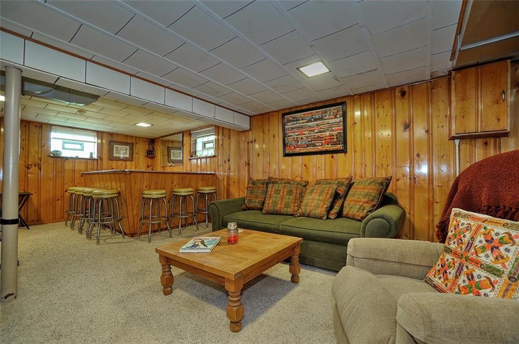 2506 Collins Road Pittsburgh, PA 15235 - Photo 18 of 23 Gallery Image 18